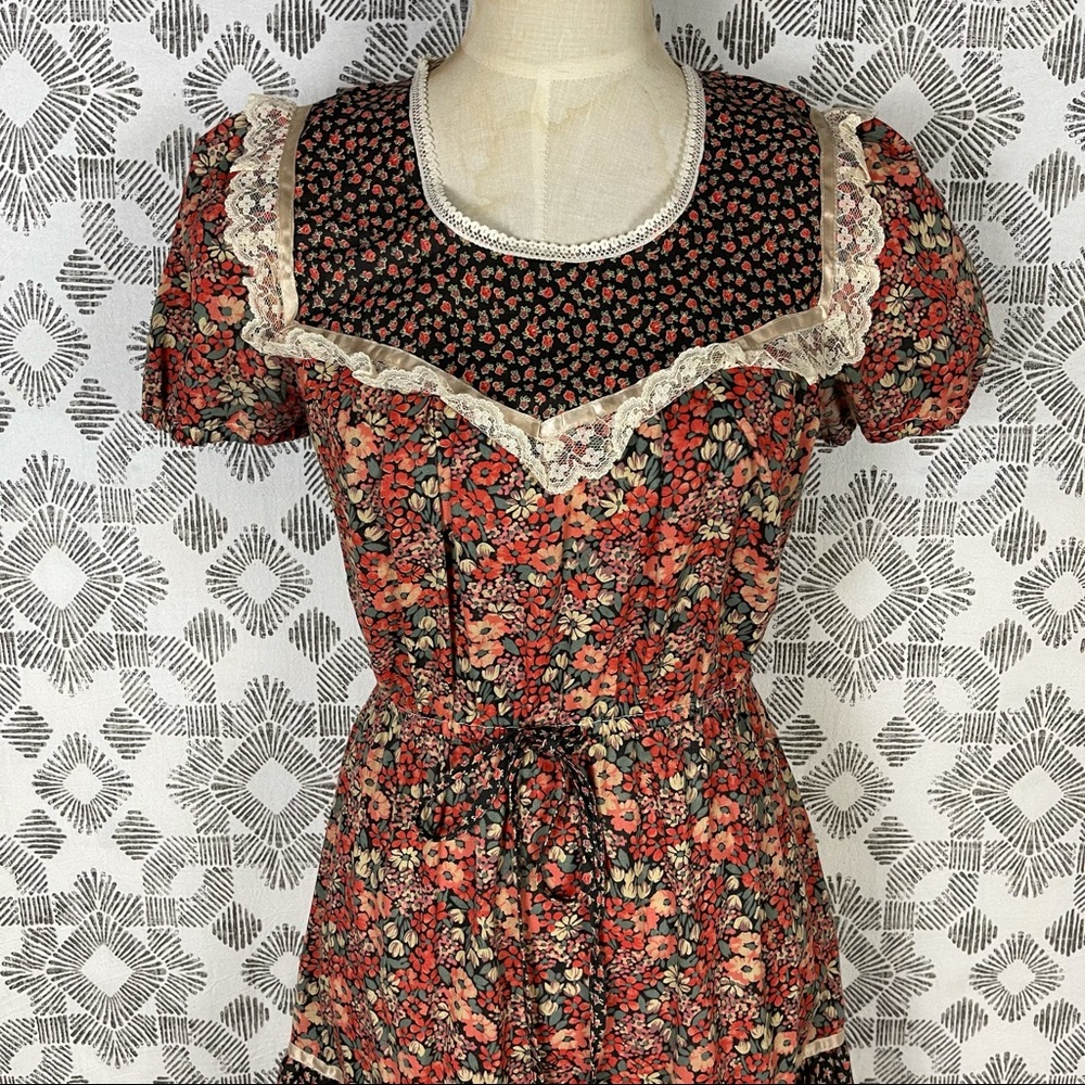 Vintage 70's Prairie Dress - image 4